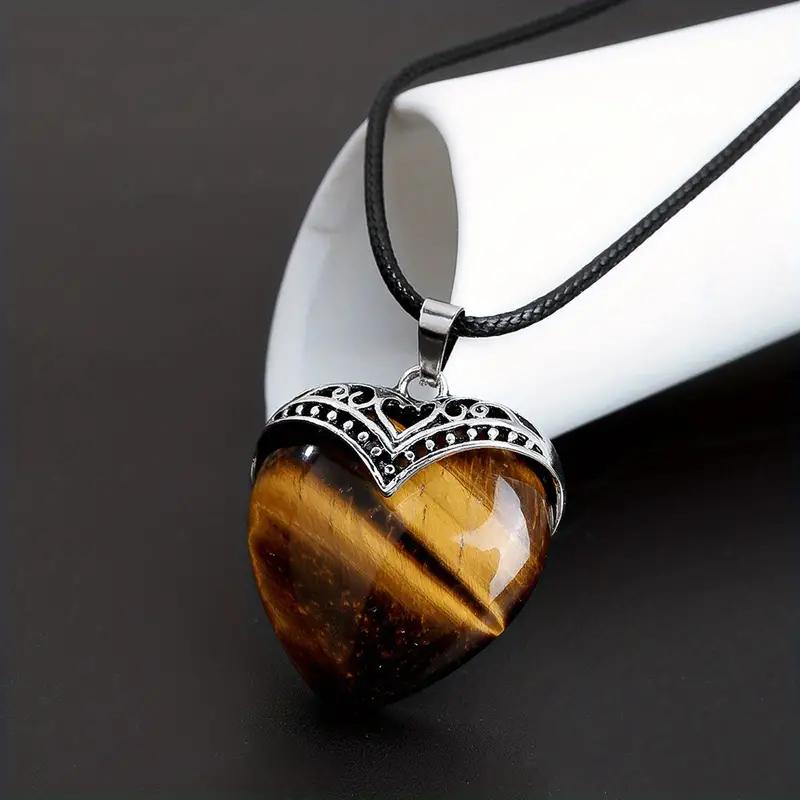 Srdce Tigrie Oko - prívesok so šnúrkou na zapínanie