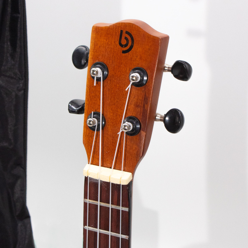 Ukulele Ručne Vyrobené - tyrkysové, muzikoterapia 2