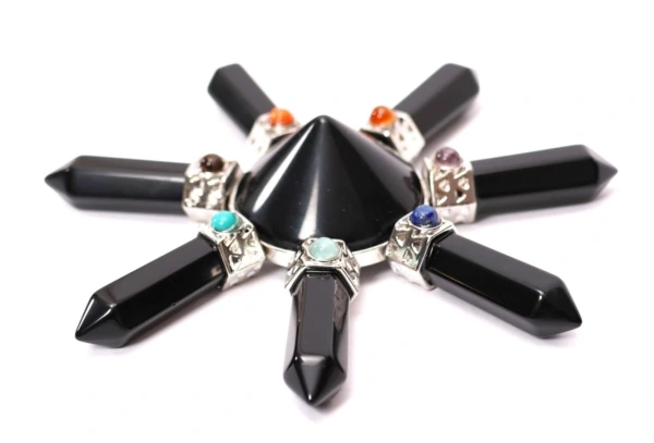 Generátor Energie s Pyramídou a 7 Špicami - Obsidián 1