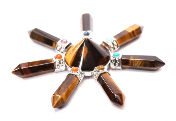 Generátor Energie s Pyramídou a 7 Špicami - Tigrie Oko 1